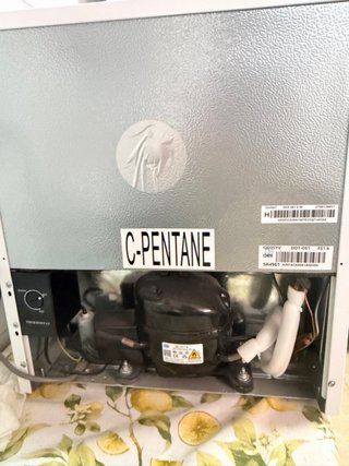 Congelador bajo encimera OK. Blanco