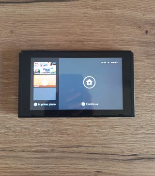 Nintendo Switch Console + Accessori