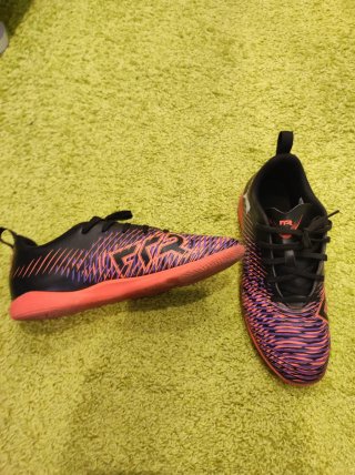 Zapatillas fútbol sala niño Puma