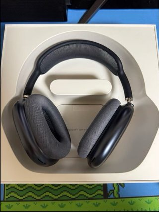 AirPods Max Space Gray