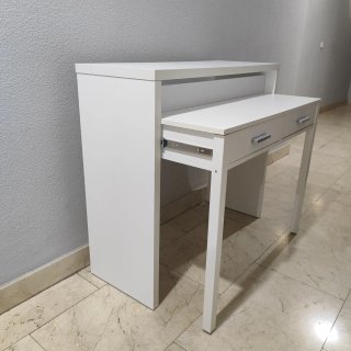 Escritorio blanco extensible con 2 cajones
