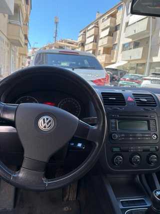 Volkswagen Golf 2005