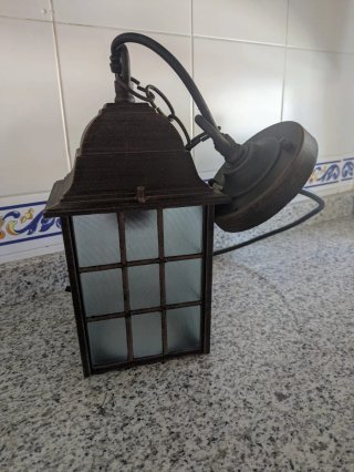 Lámpara de entrada metálica y cristal