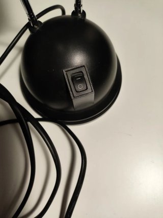 Lámpara de mesa negra