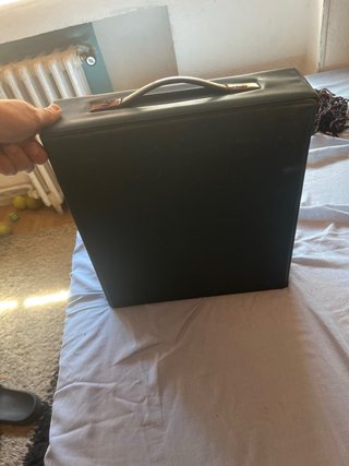 Olivetti Dora con maletín