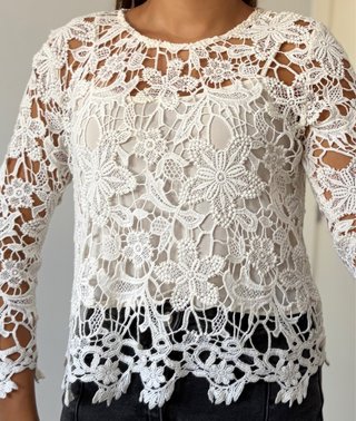 Blusa encaje blanco manga larga