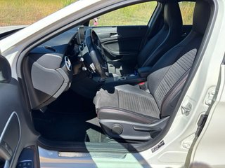 Mercedes-Benz GLA 2015