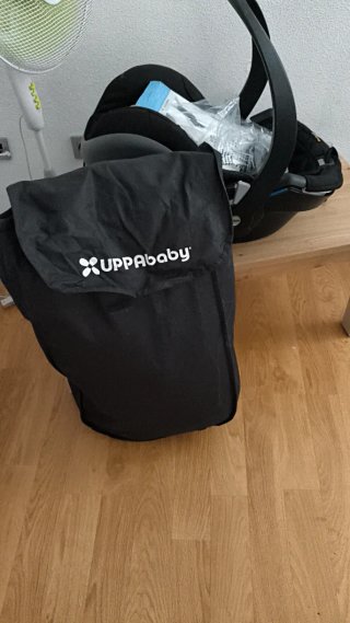 Carrito Bebé UPPAbaby Vista Gris y huevo coche