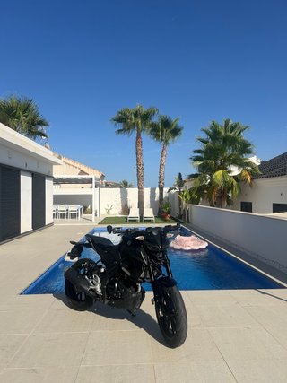 Yamaha MT-125 Negra