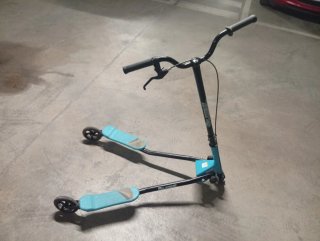 Monopattino a 3 Ruote Blu