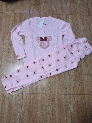 Pijama mujer con estampado Minnie