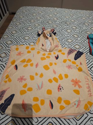 Poncho jirafa Nabaiji