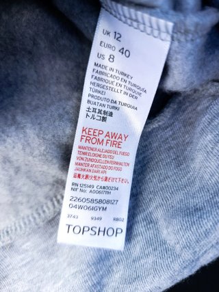 Sudadera Topshop gris, blanca y amarilla Talla S