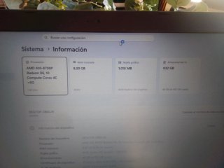 ASUS X555DG 15,6” AMD A10 / 8GB RAM / 1TB