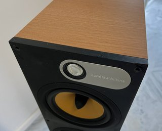 Altavoces B&W 684