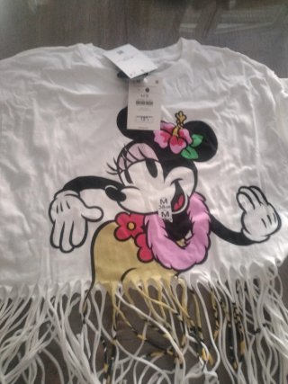 Camiseta Bershka Minnie Mouse Talla M