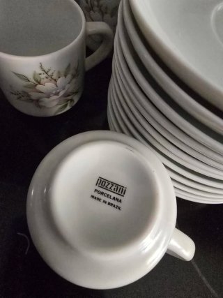 Juego de café Pozzani porcelana flores