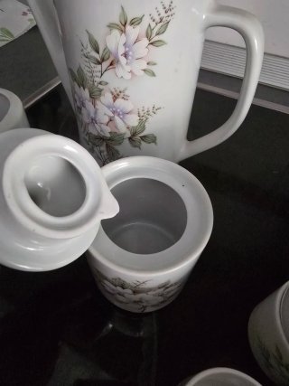 Juego de café Pozzani porcelana flores