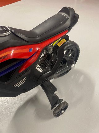Moto Eléctrica Infantil Negra y Roja