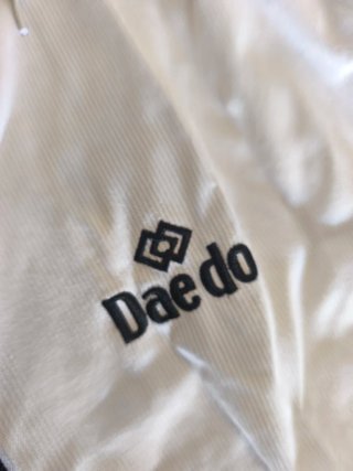 Dobok kimono niño Dae do blanco