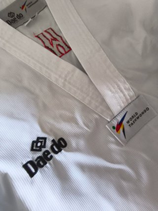 Dobok kimono niño Dae do blanco