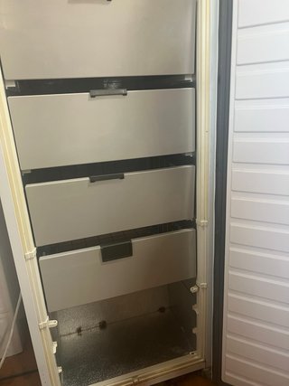 Congelador vertical blanco (con 6 cajones)