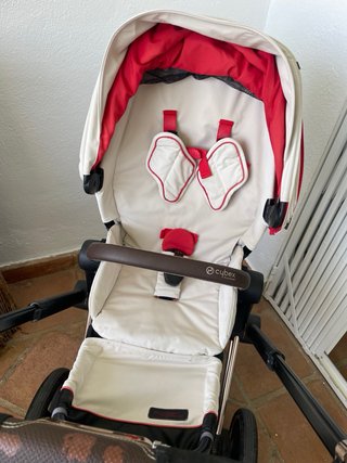 Cybex e-Priam Ferrari – Capazo + Silla + Adaptador