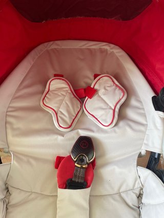 Cybex e-Priam Ferrari – Capazo + Silla + Adaptador