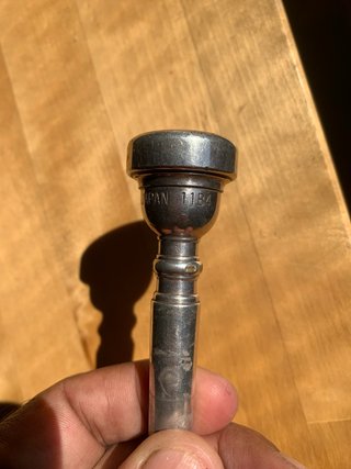 Trompeta Yamaha YTR 1335 SB