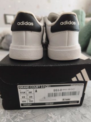 Zapatillas Adidas T23 Bebé