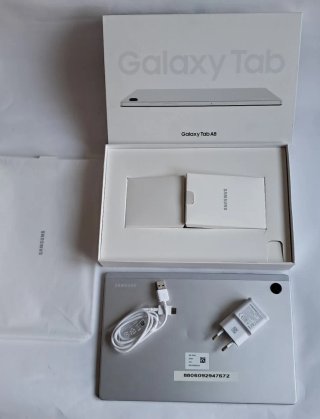 Samsung Galaxy Tab A8 10.5 pulgadas como NUEVA