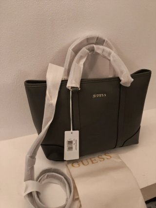 Borsa Guess a tracolla grigia