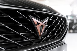CUPRA Leon VZ 2.0 TSI 300 CV - FULL EQUIP