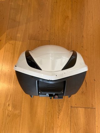 Baúl Moto Honda SH Blanco.