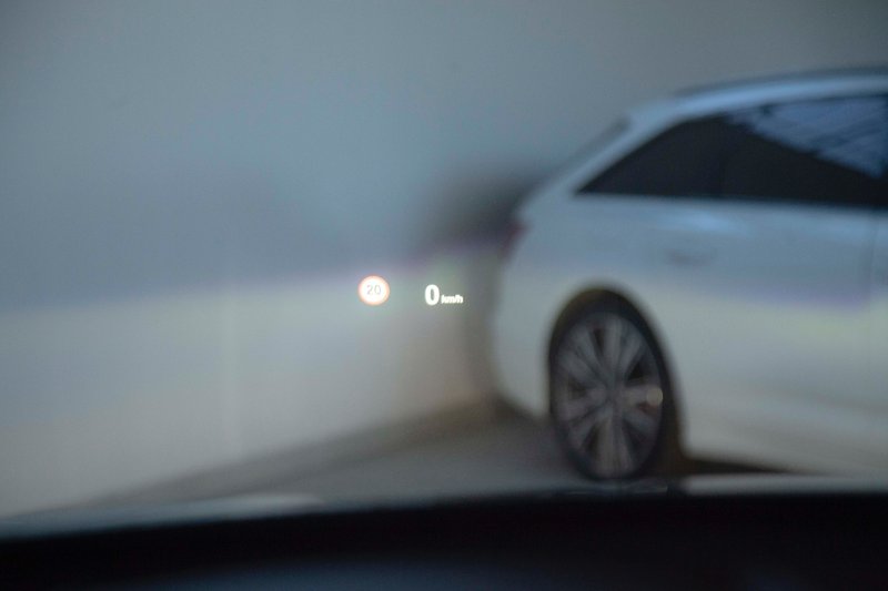 BMW X1 2016, foto 27