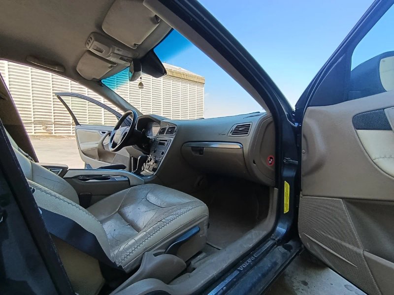 Volvo V70 2006, foto 11