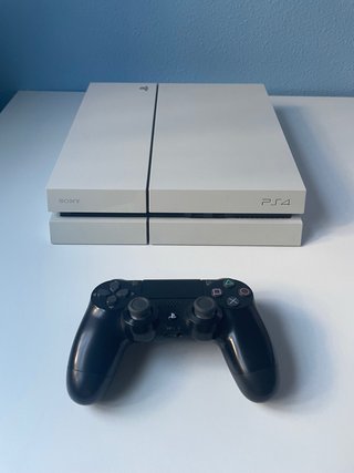 Consola Sony PS4 Blanca