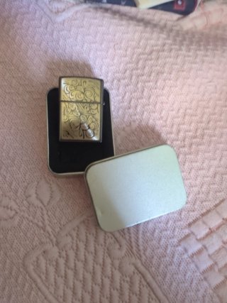 Zippo Dorado Grabado