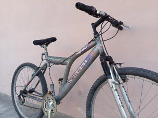 Bici MTB Shadow 4000