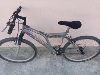 Bici MTB Shadow 4000