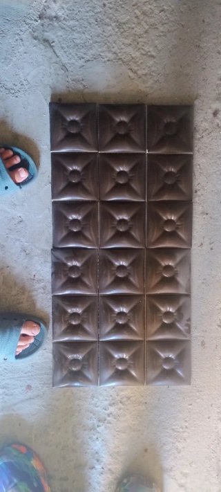 Azulejos imitación tela marrón
