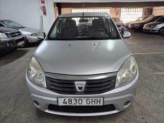 Dacia Sandero 2008