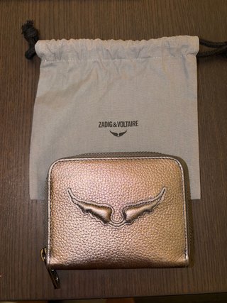 Cartera Zadig & Voltaire plateada con funda