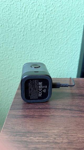 UGREEN UNO Qi2 15W estación de recarga inalámbrica