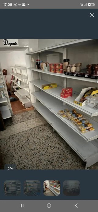 Estantería metálica