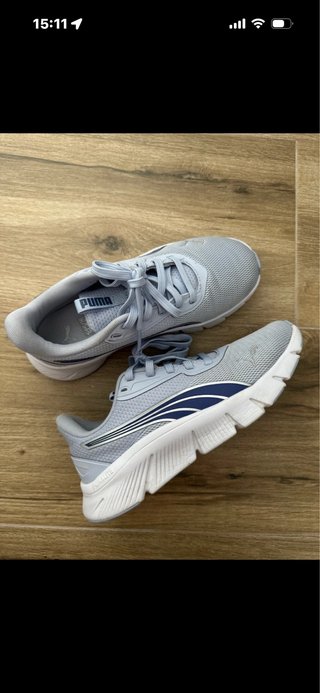 Deportivas Puma niña