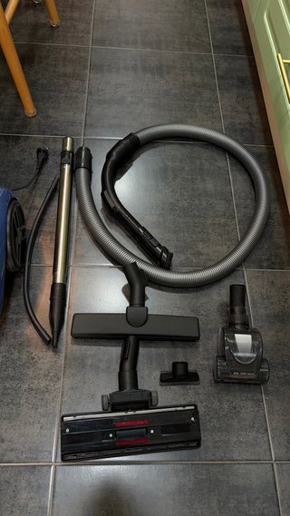 Aspiradora Rowenta Compact Power XXL + Accesorios