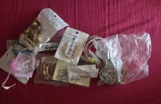 Bigiotteria mista 63 pezzi