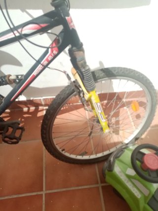 Bicicleta de Montaña FS Con falta de arreglo.