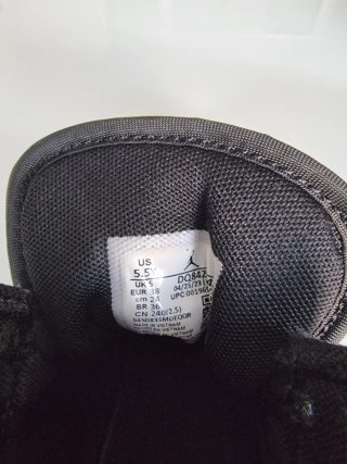 Zapatillas Nike Air Jordan Negras y Azules